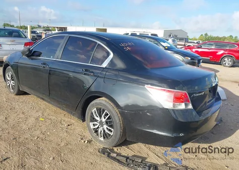 2009 Honda Accord 2.4 Lx z USA, uszkodzony, nr VIN 1HGCP26329A130845